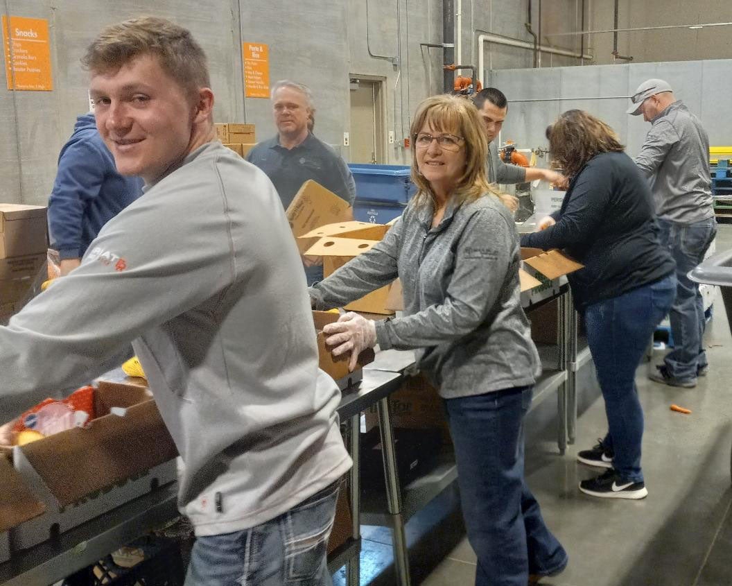 feedingsd_oneway_debbarger